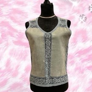 🌺Elegant Grey Sued Top